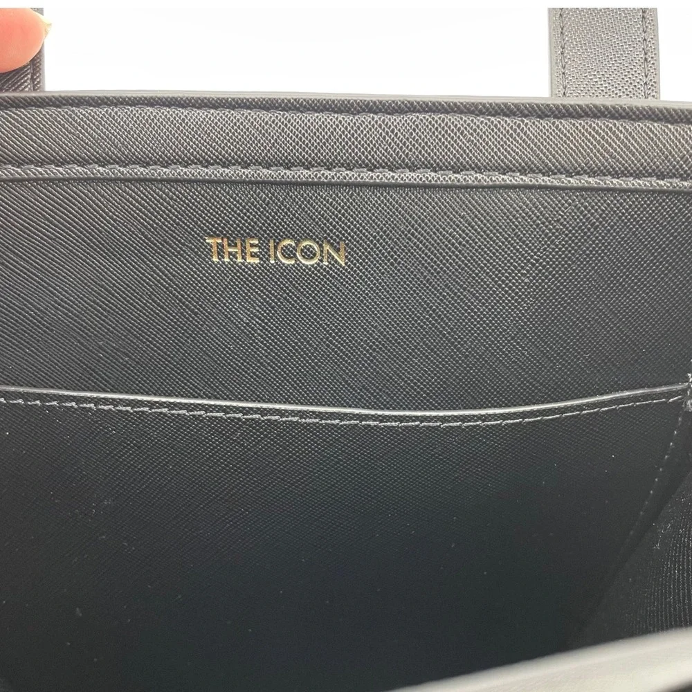 Ted Baker Tote The Icon Bag Womens OS Black‎ Minimalist Floral Charm Luxury NWT